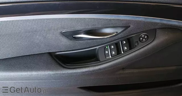BMW Seria 5 520d Touring