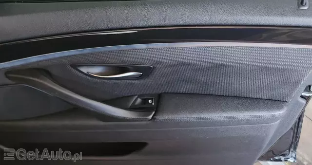 BMW Seria 5 520d Touring