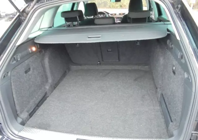 SKODA Superb 2.0 TDI DSG Style