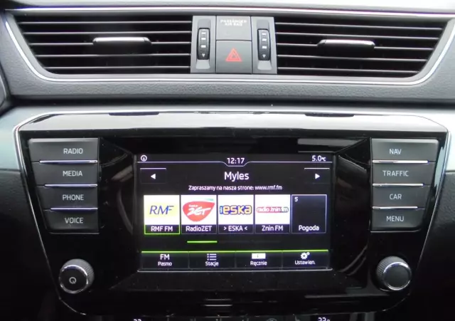 SKODA Superb 2.0 TDI DSG Style