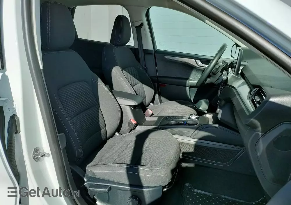 FORD Kuga 2.0 EcoBlue 4x4 TITANIUM