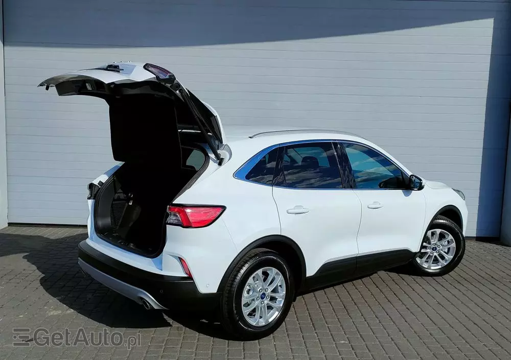 FORD Kuga 2.0 EcoBlue 4x4 TITANIUM