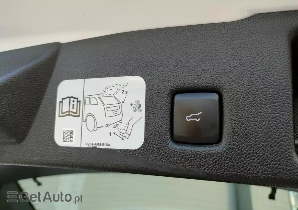 FORD Kuga 2.0 EcoBlue 4x4 TITANIUM