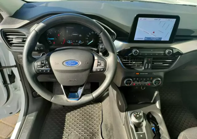 FORD Kuga 2.0 EcoBlue 4x4 TITANIUM