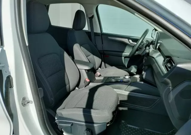 FORD Kuga 2.0 EcoBlue 4x4 TITANIUM