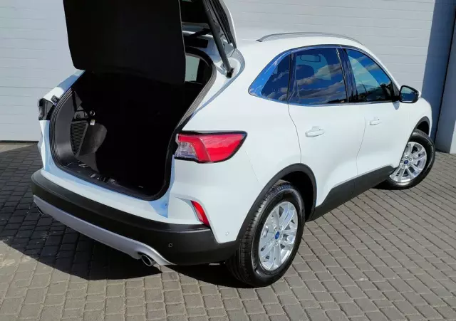 FORD Kuga 2.0 EcoBlue 4x4 TITANIUM