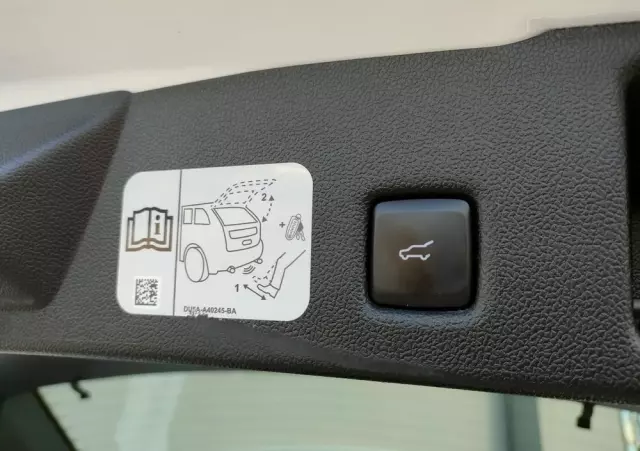 FORD Kuga 2.0 EcoBlue 4x4 TITANIUM