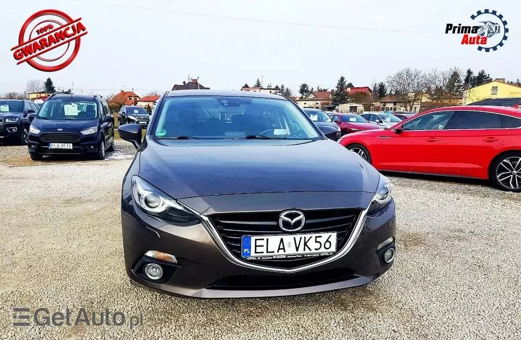 MAZDA 3 