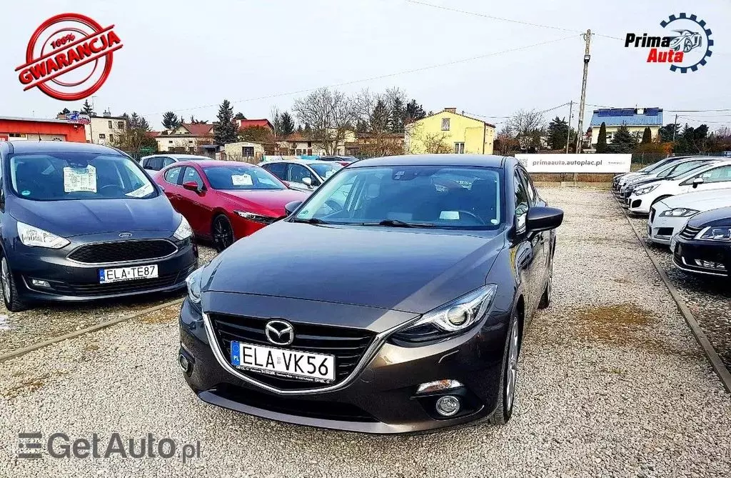 MAZDA 3 