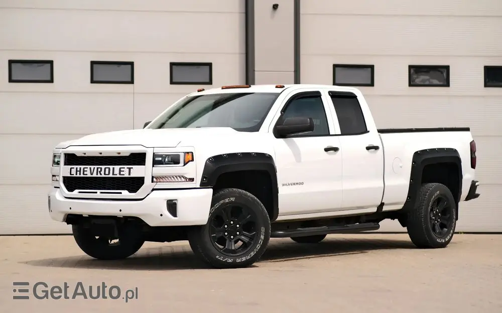 CHEVROLET Silverado 