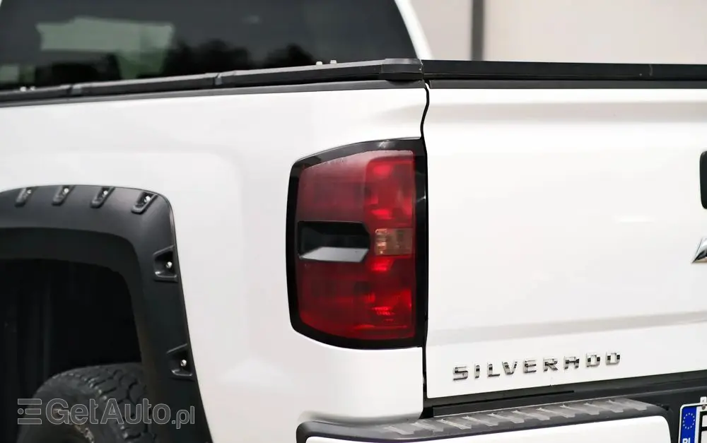 CHEVROLET Silverado 