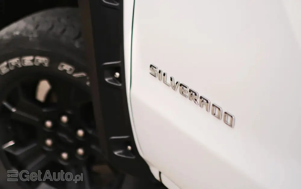 CHEVROLET Silverado 