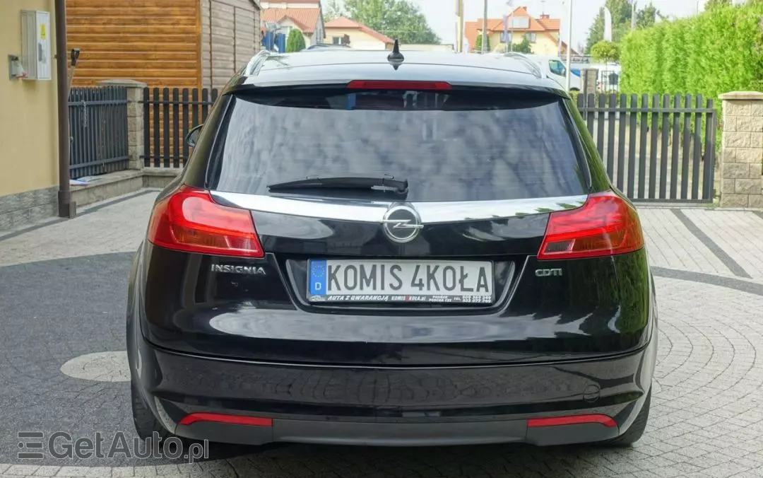 OPEL Insignia 