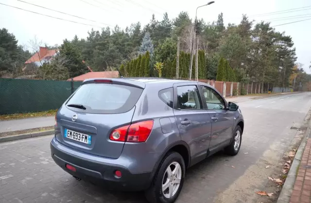 NISSAN Qashqai 