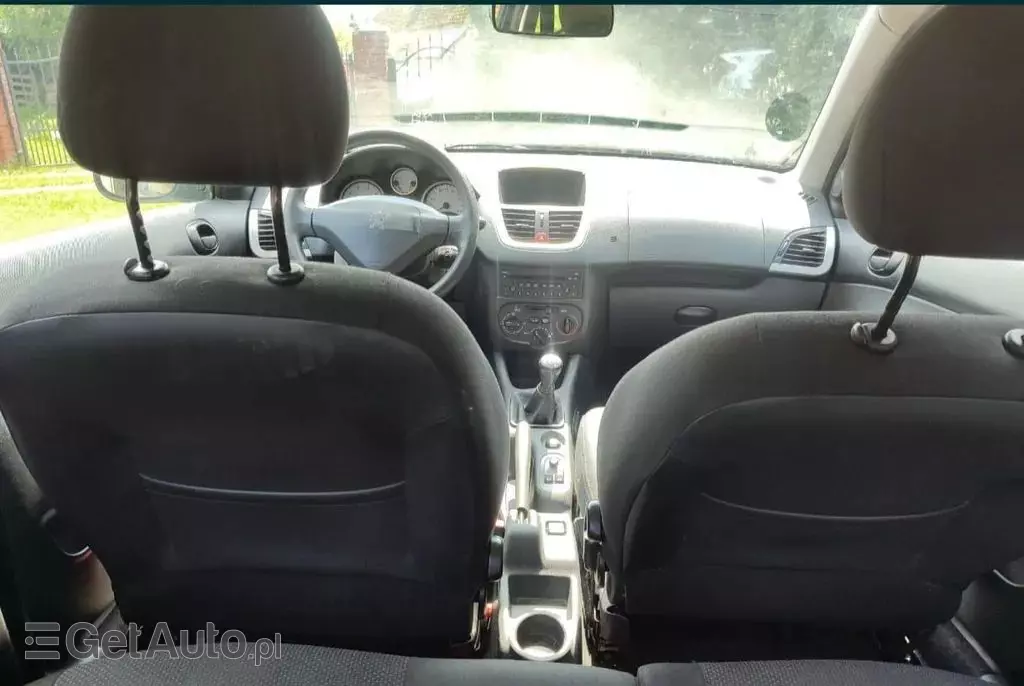 PEUGEOT 206 