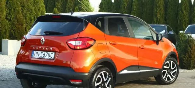 RENAULT Captur 