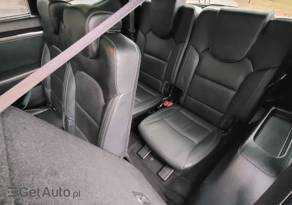 KIA Carens 1.7 CRDi Business Line 7os 7DCT