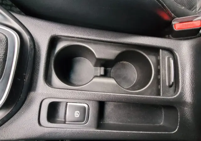 KIA Carens 1.7 CRDi Business Line 7os 7DCT