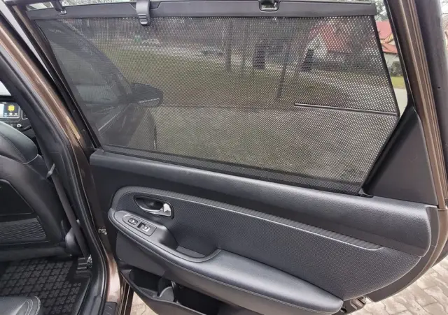 KIA Carens 1.7 CRDi Business Line 7os 7DCT