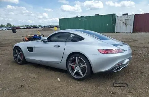 MERCEDES-BENZ AMG GT 
