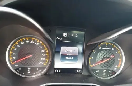 MERCEDES-BENZ AMG GT 