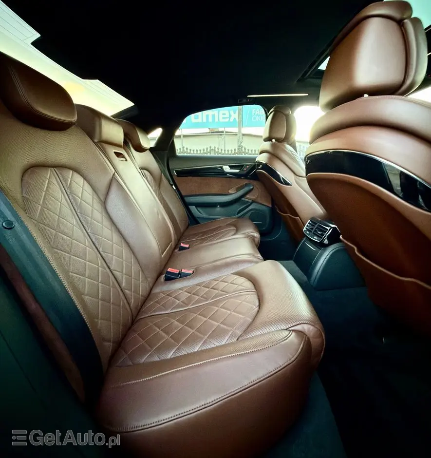 AUDI A8 4.2 TDI DPF (clean diesel) quattro tiptronic