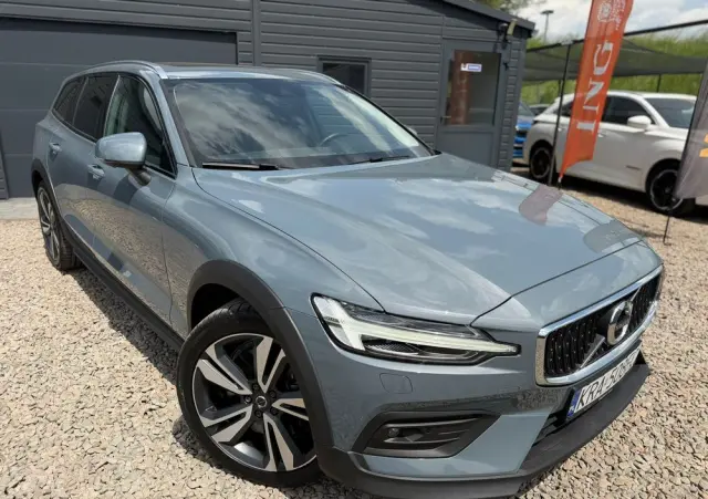 VOLVO V60 B5 B AWD Geartronic Inscription