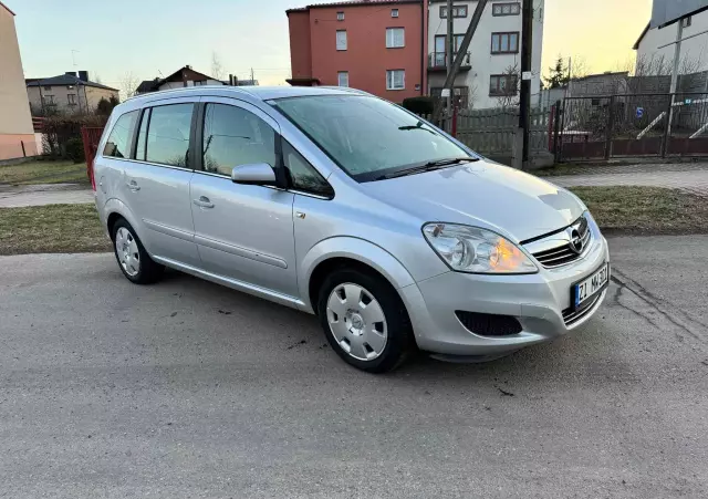 OPEL Zafira 1.6 ECOFLEX Family Plus