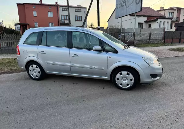 OPEL Zafira 1.6 ECOFLEX Family Plus