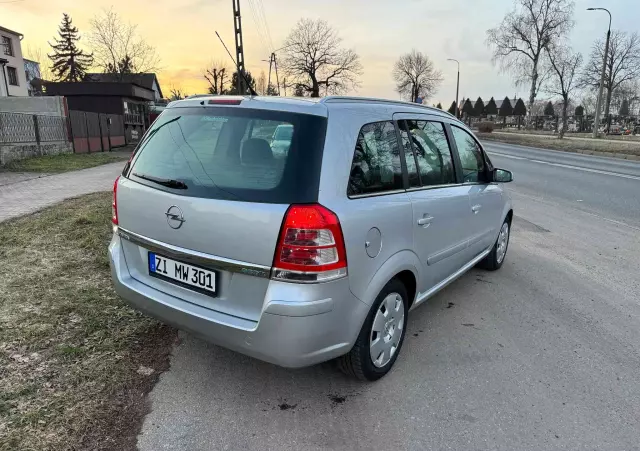 OPEL Zafira 1.6 ECOFLEX Family Plus