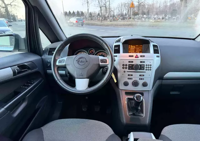 OPEL Zafira 1.6 ECOFLEX Family Plus