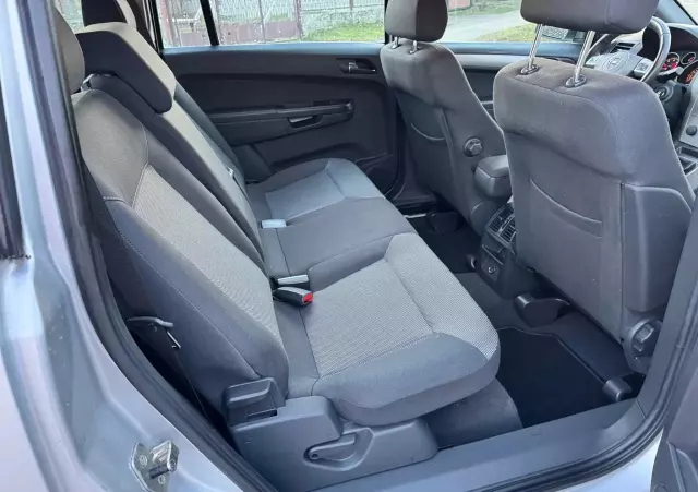 OPEL Zafira 1.6 ECOFLEX Family Plus