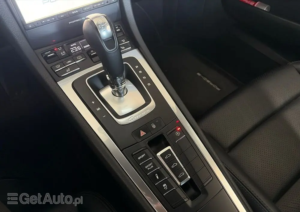 PORSCHE 911 Carrera 4S PDK