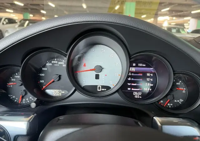 PORSCHE 911 Carrera 4S PDK