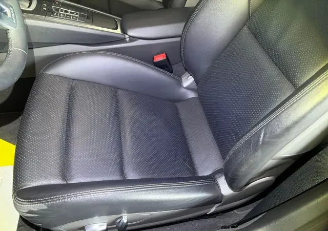 PORSCHE 911 Carrera 4S PDK