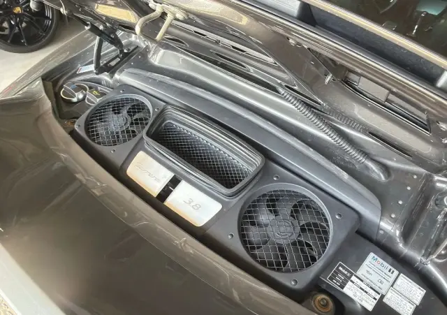 PORSCHE 911 Carrera 4S PDK