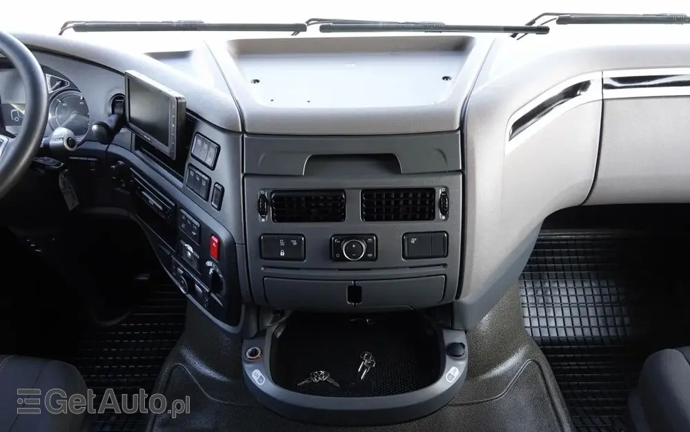 DAF XF 480 / LOW DECK / MEGA / 2021 / SSC / PO ZŁOTYM KONTRAKCIE SERWISOWYM / 