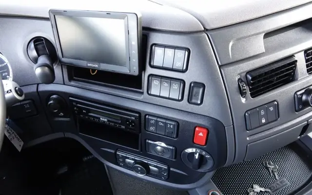 DAF XF 480 / LOW DECK / MEGA / 2021 / SSC / PO ZŁOTYM KONTRAKCIE SERWISOWYM / 