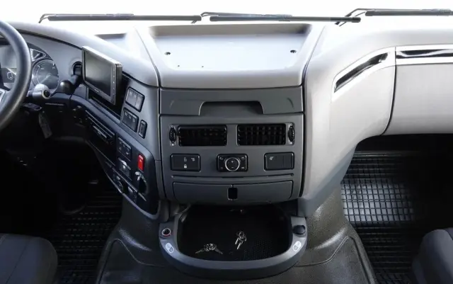 DAF XF 480 / LOW DECK / MEGA / 2021 / SSC / PO ZŁOTYM KONTRAKCIE SERWISOWYM / 