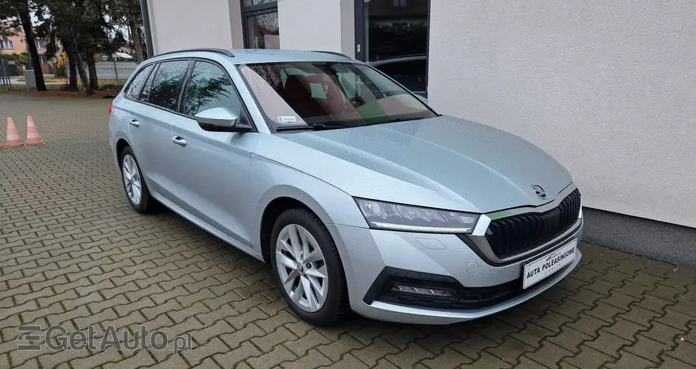 SKODA Octavia 1.5 TSI ACT Ambition