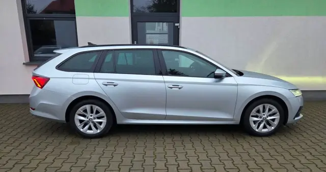 SKODA Octavia 1.5 TSI ACT Ambition