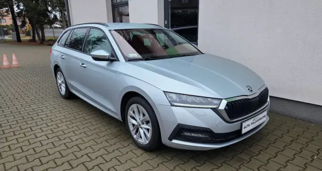 SKODA Octavia 1.5 TSI ACT Ambition