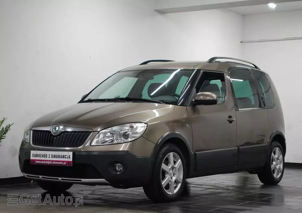 SKODA Roomster 1.2 TSI Scout