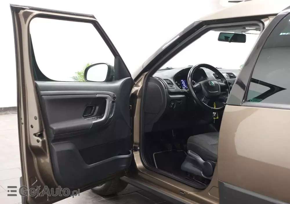 SKODA Roomster 1.2 TSI Scout