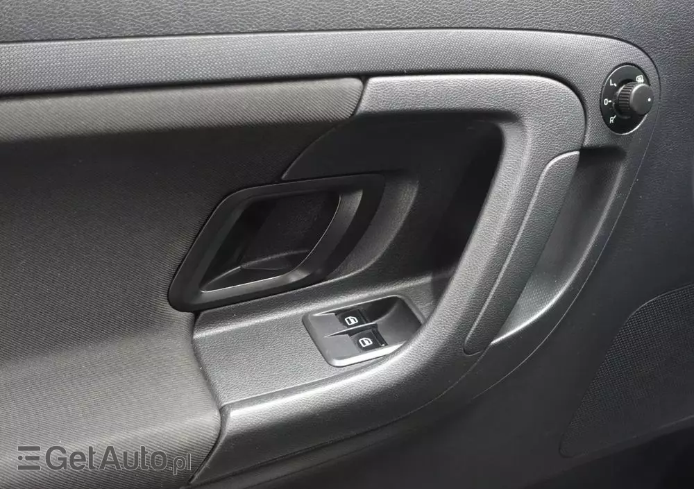 SKODA Roomster 1.2 TSI Scout