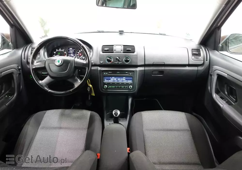 SKODA Roomster 1.2 TSI Scout