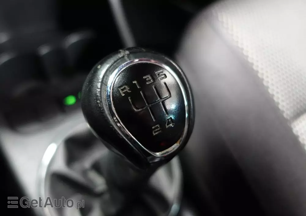 SKODA Roomster 1.2 TSI Scout