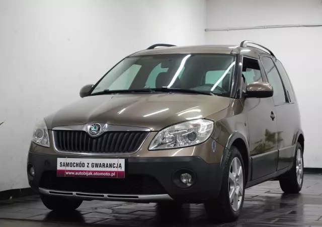 SKODA Roomster 1.2 TSI Scout