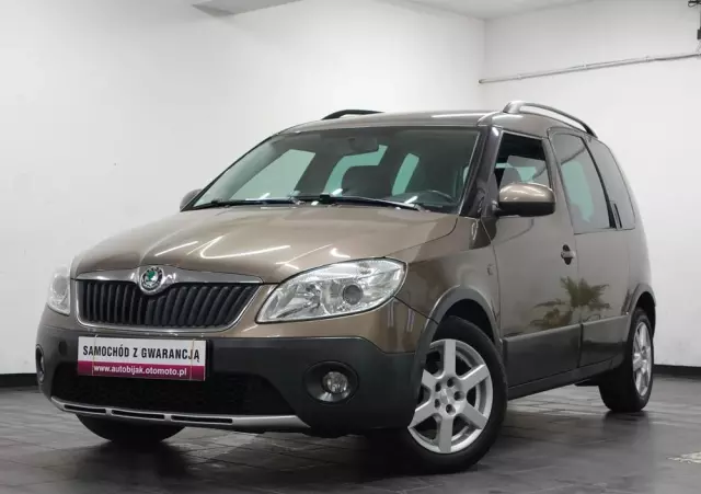 SKODA Roomster 1.2 TSI Scout