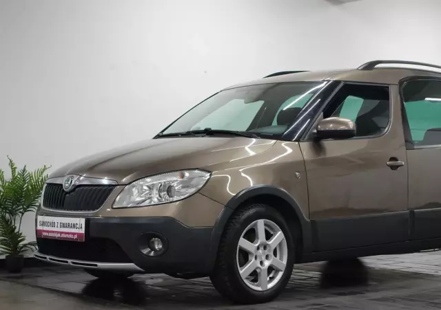 SKODA Roomster 1.2 TSI Scout
